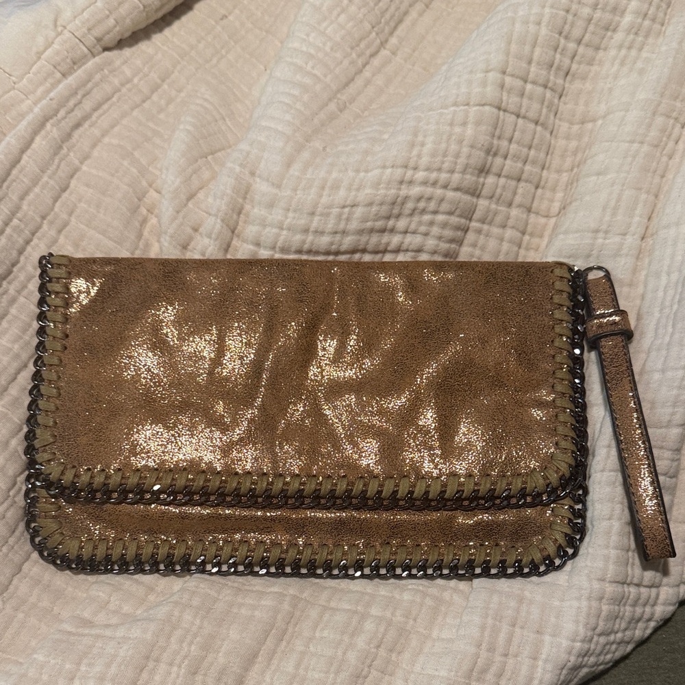 Chic Metallic Clutch with Chain Detail